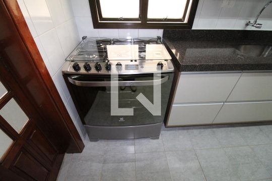 Cozinha de apartamento para alugar com 4 quartos, 115m² em Bosque dos Eucaliptos, São José dos Campos