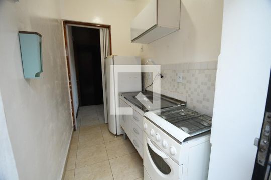 Cozinha de kitnet/studio para alugar com 1 quarto, 20m² em Cidade Universitária, Campinas