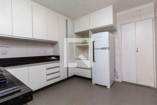 Cozinha de apartamento à venda com 3 quartos, 88m² em Vila Gomes Cardim, São Paulo
