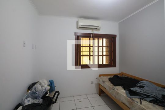 Quarto 1 de casa à venda com 4 quartos, 156m² em Rio Branco, Canoas