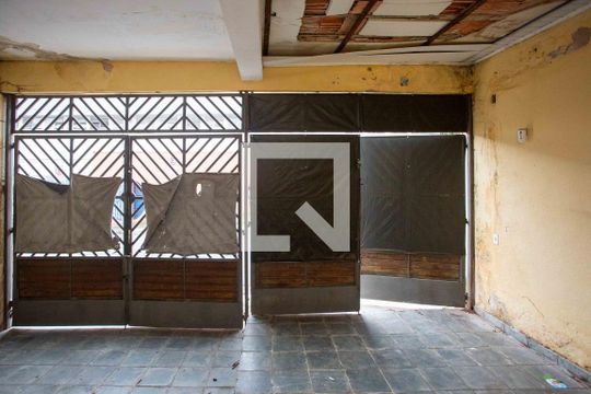 Garagem de casa à venda com 3 quartos, 304m² em Parq Reid, Diadema