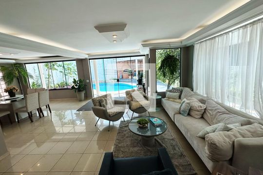 Sala de Estar 1 de casa de condomínio para alugar com 3 quartos, 566m² em Gramado, Cotia