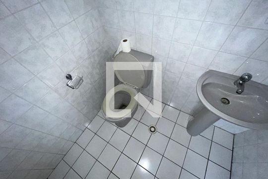 Banheiro de apartamento para alugar com 1 quarto, 37m² em Lauzane Paulista, São Paulo