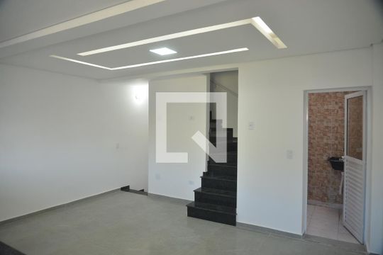 Sala de casa à venda com 2 quartos, 114m² em Vila Bela Vista, Santo André