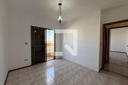 Quarto 2 de apartamento à venda com 4 quartos, 122m² em Vila Guiomar, Santo André