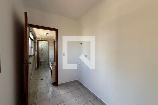 Quarto de serviço de apartamento à venda com 4 quartos, 122m² em Vila Guiomar, Santo André