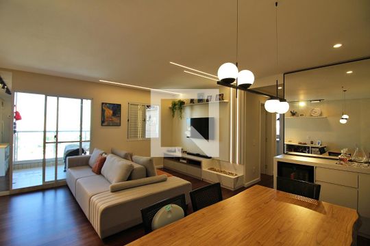 Apartamento à venda com 3 quartos, 102m² em Baeta Neves, São Bernardo do Campo