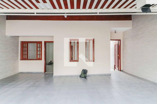Garagem de casa para alugar com 4 quartos, 164m² em Parque Continental, São Paulo
