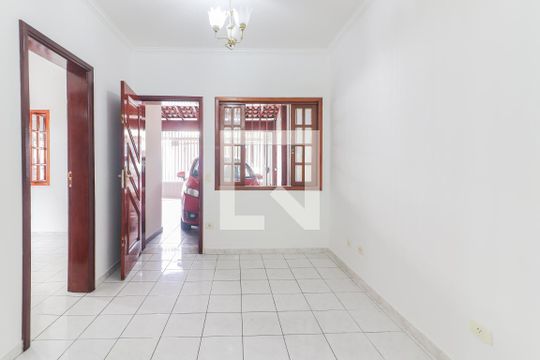 Sala de casa para alugar com 4 quartos, 164m² em Parque Continental, São Paulo