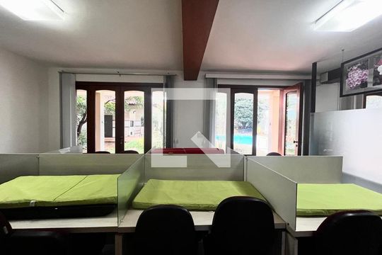 Sala 2 de casa para alugar com 5 quartos, 500m² em Parque Taquaral, Campinas