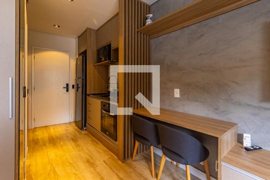 Cozinha de kitnet/studio à venda com 1 quarto, 27m² em Vila Olímpia, São Paulo