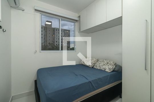 Quarto 1 de apartamento à venda com 2 quartos, 47m² em Rubem Berta, Porto Alegre