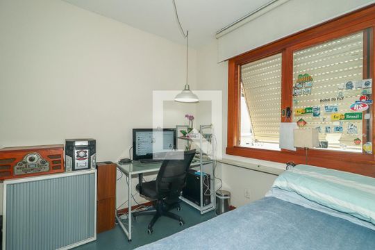 Quarto  de apartamento à venda com 3 quartos, 239m² em Petrópolis, Porto Alegre