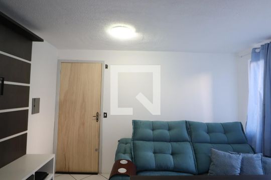 Sala de apartamento à venda com 2 quartos, 40m² em Mato Grande, Canoas