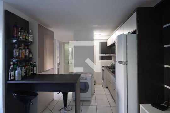 Sala de apartamento à venda com 2 quartos, 40m² em Mato Grande, Canoas