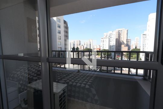 Varanda de kitnet/studio à venda com 1 quarto, 27m² em Vila Mariana, São Paulo
