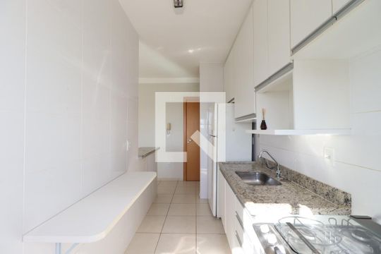 Cozinha de apartamento para alugar com 1 quarto, 45m² em Nova Aliança, Ribeirão Preto