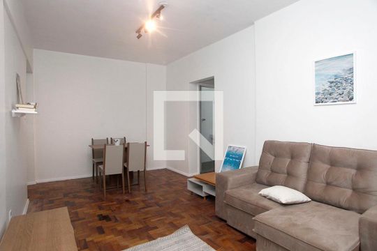 Sala de apartamento à venda com 1 quarto, 57m² em Centro Histórico, Porto Alegre
