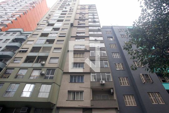 Fachada de apartamento à venda com 1 quarto, 57m² em Centro Histórico, Porto Alegre