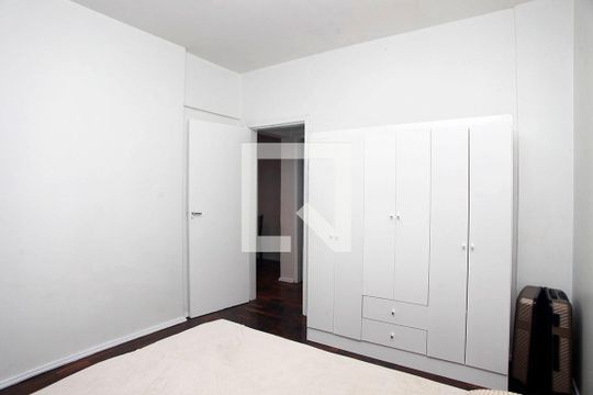 Quarto de apartamento à venda com 1 quarto, 57m² em Centro Histórico, Porto Alegre