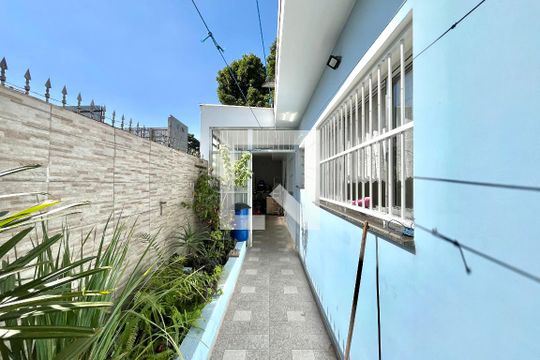 Quintal de casa à venda com 2 quartos, 120m² em Vila Guarani (zona Sul), São Paulo