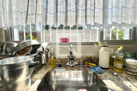 Cozinha de casa à venda com 2 quartos, 120m² em Vila Guarani (zona Sul), São Paulo