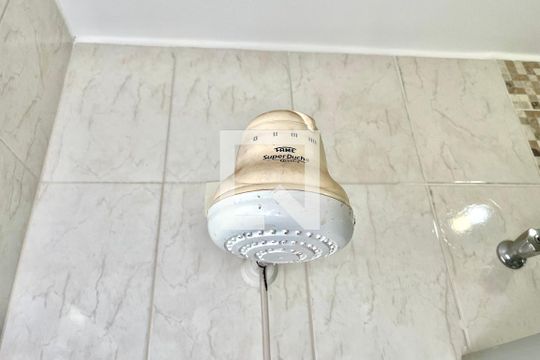 Banheiro Corredor de casa à venda com 2 quartos, 120m² em Vila Guarani (zona Sul), São Paulo