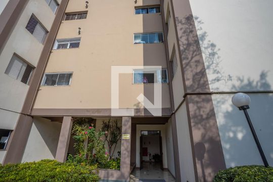 Fachada do bloco  de apartamento à venda com 3 quartos, 86m² em Parque Sete de Setembro, Diadema