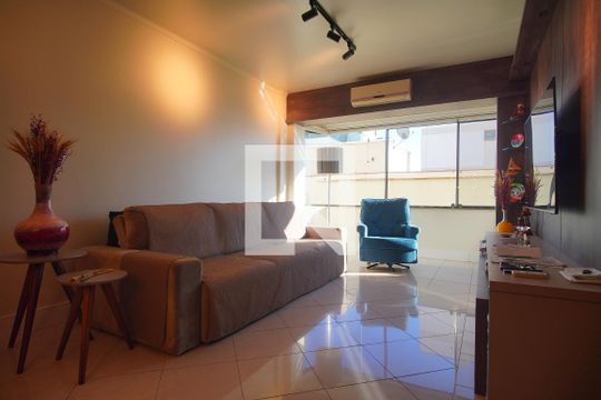 Sala de apartamento à venda com 2 quartos, 107m² em Centro, São Leopoldo