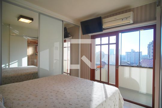 Suíte de apartamento à venda com 2 quartos, 107m² em Centro, São Leopoldo