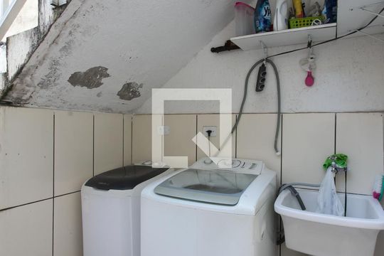 Área de Serviço de casa à venda com 3 quartos, 450m² em Limoeiro, São Paulo