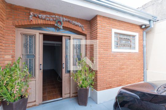 Fachada de casa à venda com 3 quartos, 142m² em Jardim Ipaussurama, Campinas
