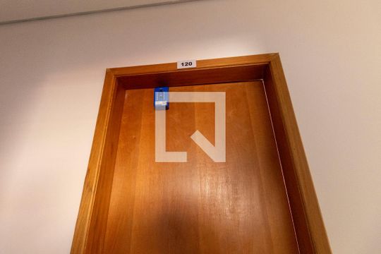 Lockbox de apartamento para alugar com 1 quarto, 30m² em Vila Prudente, São Paulo
