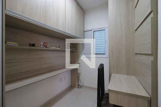 Quarto 1 de apartamento para alugar com 2 quartos, 68m² em Jardim das Maravilhas, Santo André