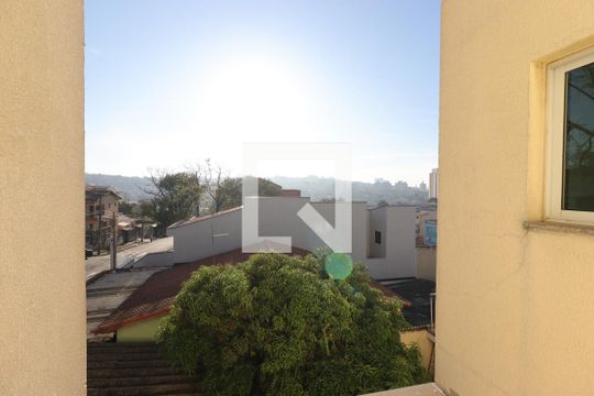 Vista da Sala de apartamento para alugar com 2 quartos, 68m² em Jardim das Maravilhas, Santo André