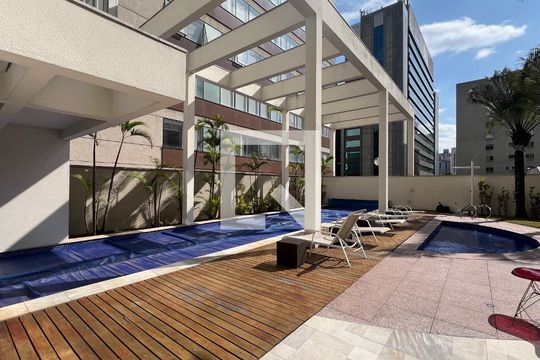Area Comum - Piscina de apartamento para alugar com 3 quartos, 162m² em Jardim Paulista, São Paulo