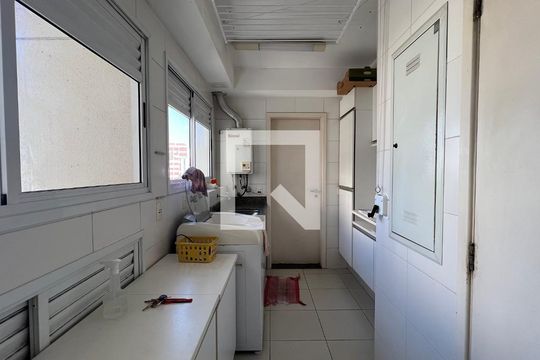 Área de Serviço de apartamento para alugar com 3 quartos, 162m² em Jardim Paulista, São Paulo