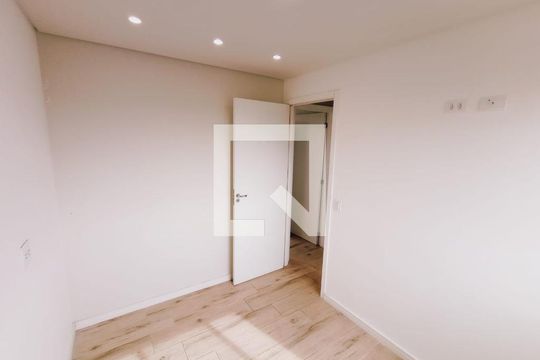 Quarto 1 de apartamento para alugar com 2 quartos, 39m² em Jardim Albertina, Guarulhos