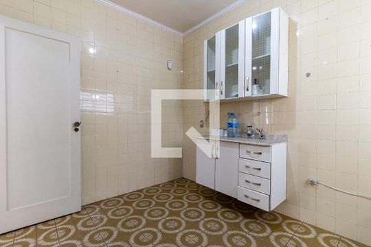 Cozinha de casa à venda com 2 quartos, 197m² em Vila Brasilina, São Paulo