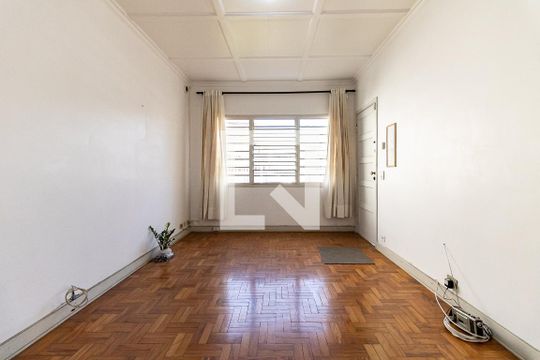Casa à venda com 2 quartos, 197m² em Vila Brasilina, São Paulo