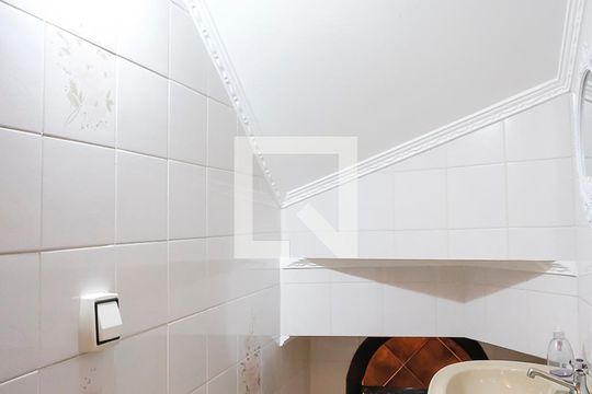 Lavabo de casa à venda com 4 quartos, 189m² em Vila Dourados, São Bernardo do Campo