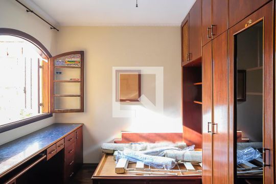Quarto 1 de casa à venda com 4 quartos, 189m² em Vila Dourados, São Bernardo do Campo