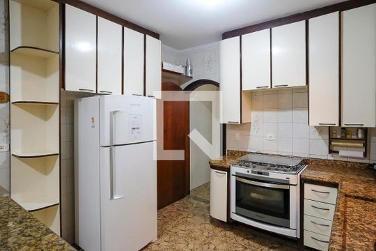 Cozinha de casa à venda com 4 quartos, 189m² em Vila Dourados, São Bernardo do Campo