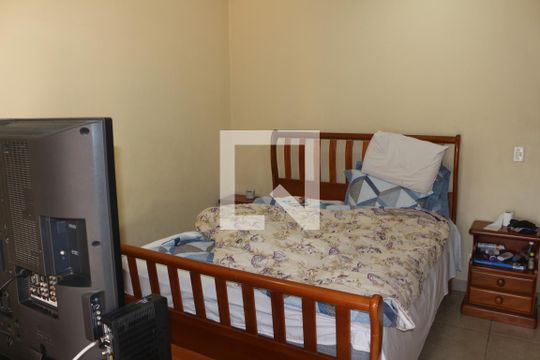 Suíte 1 de casa à venda com 4 quartos, 300m² em Jardim Sao Caetano, São Caetano do Sul