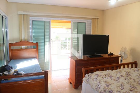 Suíte 1 de casa à venda com 4 quartos, 300m² em Jardim Sao Caetano, São Caetano do Sul
