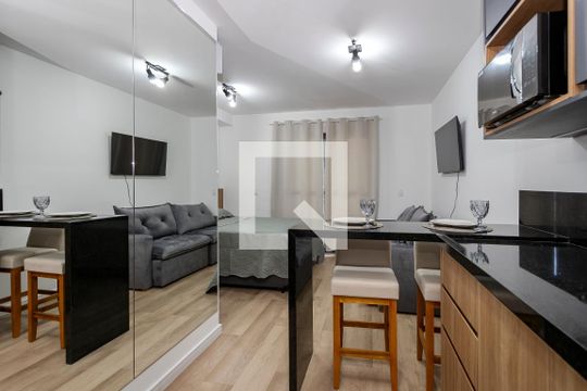 Kitnet/Studio para alugar com 1 quarto, 26m² em Santo Amaro, São Paulo