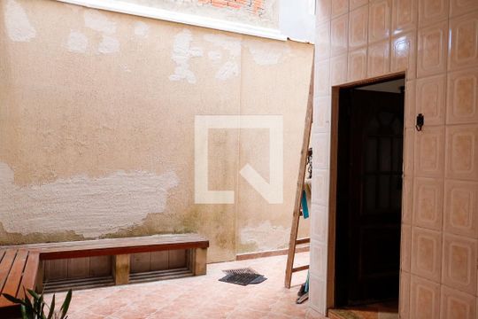 Área comum de casa à venda com 3 quartos, 180m² em Santa Maria, Osasco