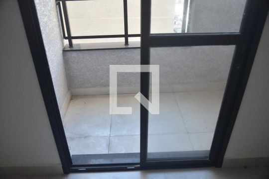 Sala de apartamento à venda com 2 quartos, 92m² em Jardim Bela Vista, Santo André