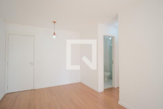 Sala de apartamento à venda com 2 quartos, 65m² em Vila Zilda, São Paulo
