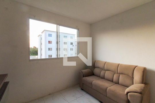 Apartamento à venda com 2 quartos, 52m² em Olaria, Canoas